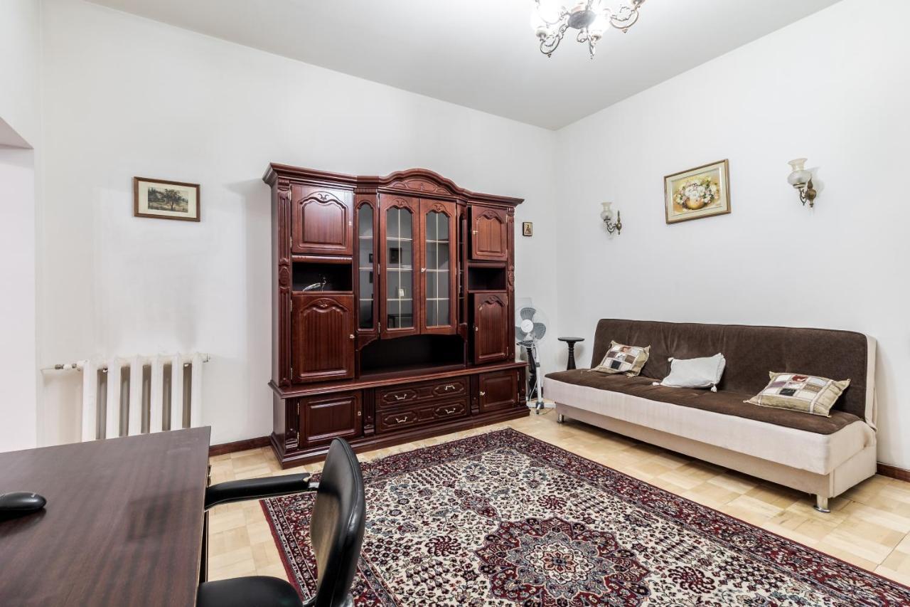 Doroshenka Antique Apartment Lviv Extérieur photo