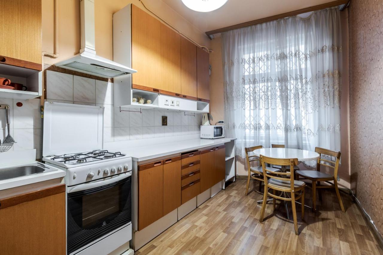 Doroshenka Antique Apartment Lviv Extérieur photo