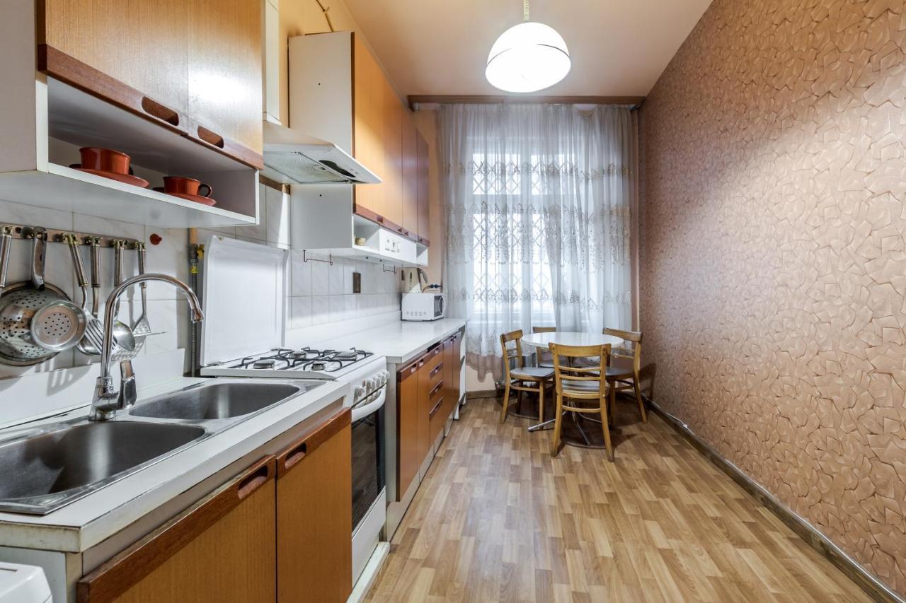 Doroshenka Antique Apartment Lviv Extérieur photo